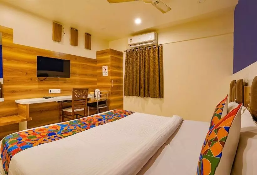 Hotelli Veera Residency