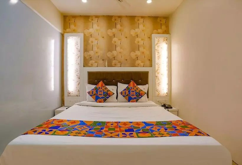 Hotelli Veera Residency
