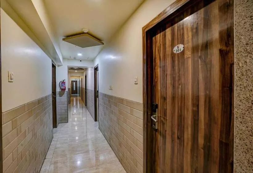Hotelli Veera Residency