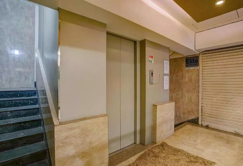 Hotelli Veera Residency