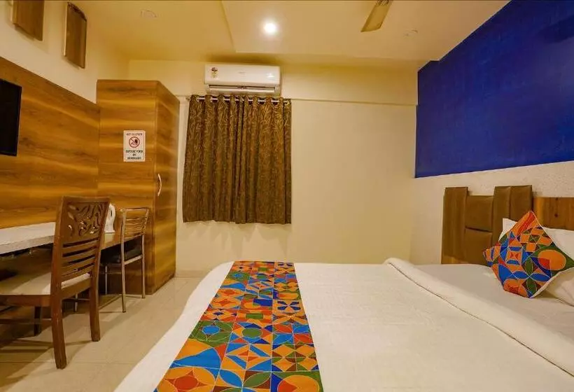 Hotelli Veera Residency