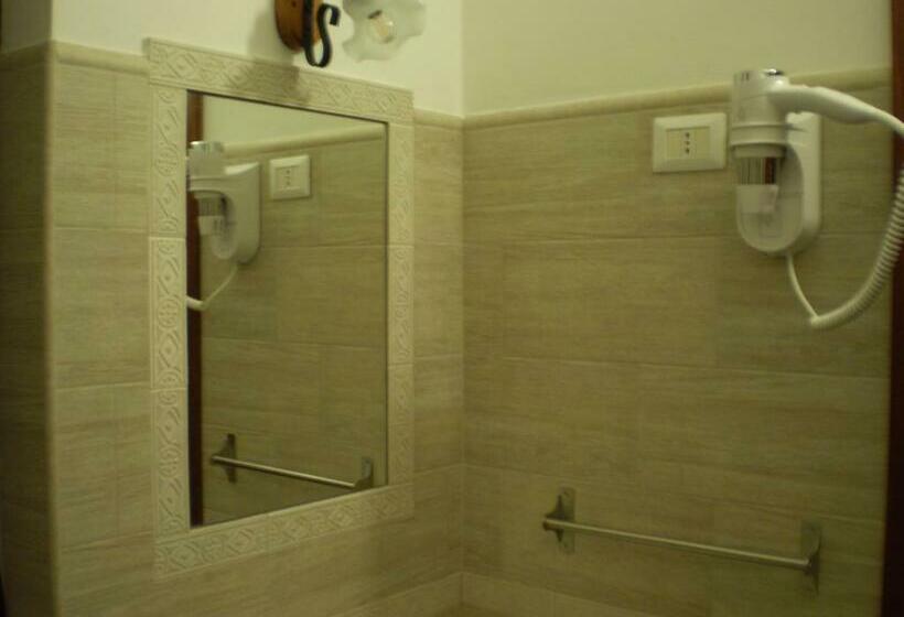 בית מלון כפרי Agriturismo Casale Sera