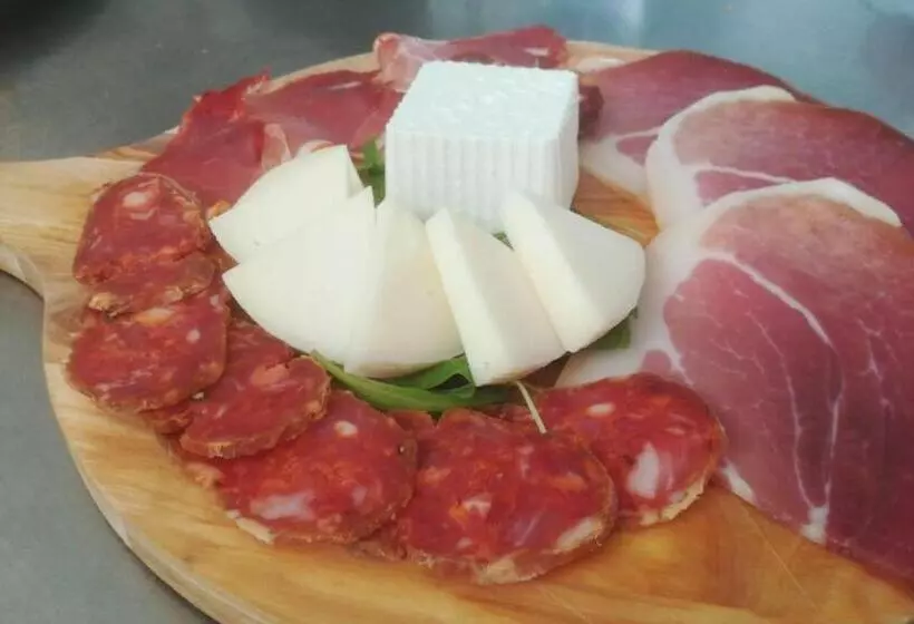 ホテル Agriturismo La Vallata