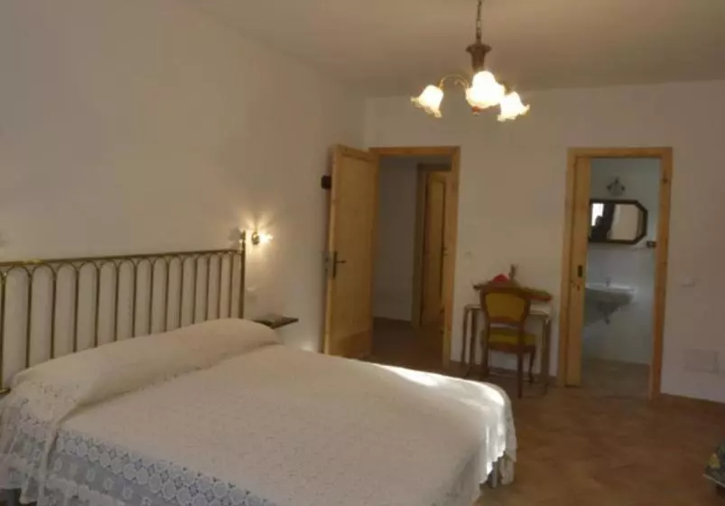 ホテル Agriturismo Vallonga