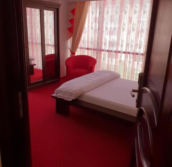 酒店 Pensiunea Ghiocela