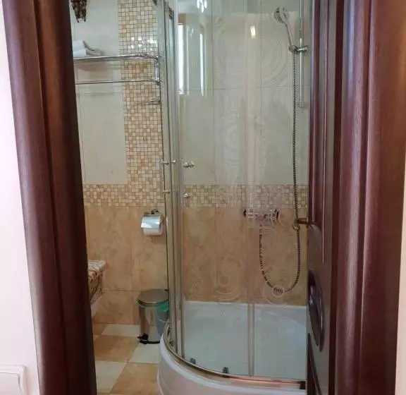 Hotelli Pensiunea Ghiocela