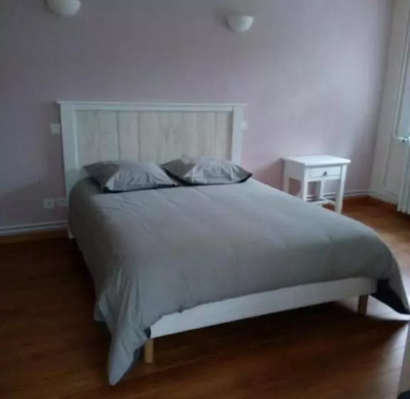 Hotelli Le Rond Gardien