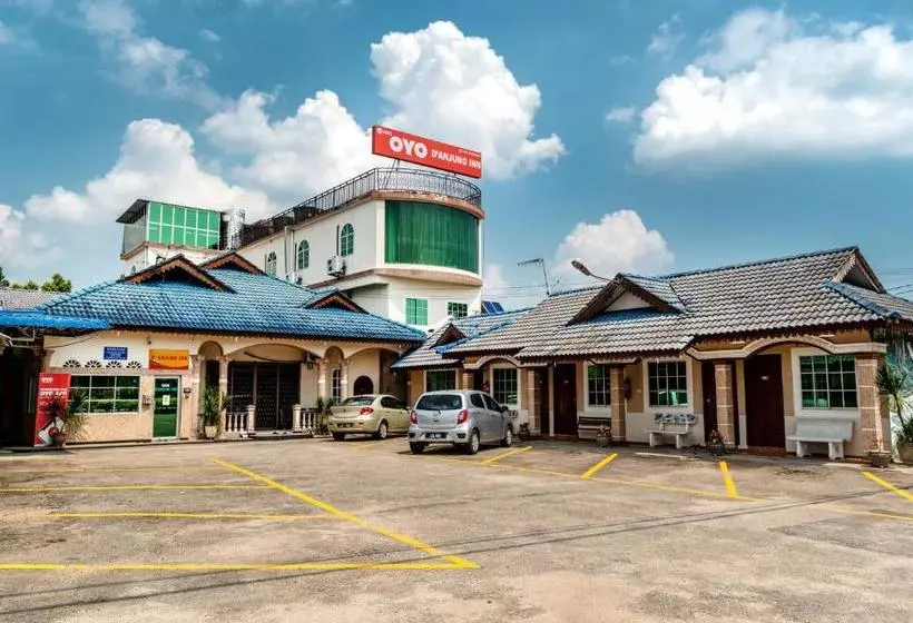 ホテル D  Anjung Inn