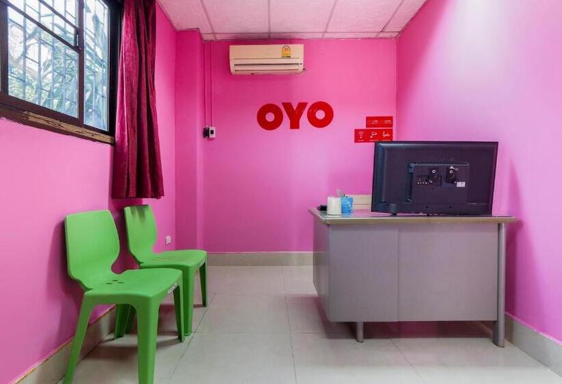 Отель Oyo 577 For Love