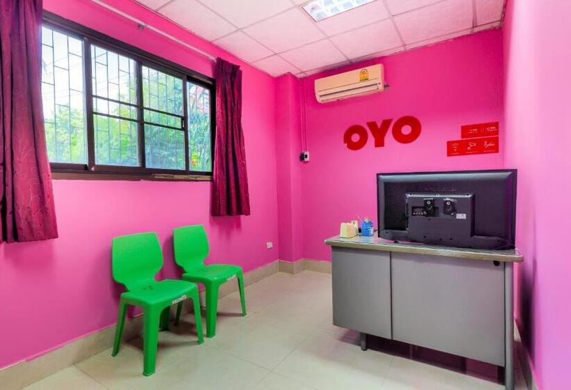 Отель Oyo 577 For Love