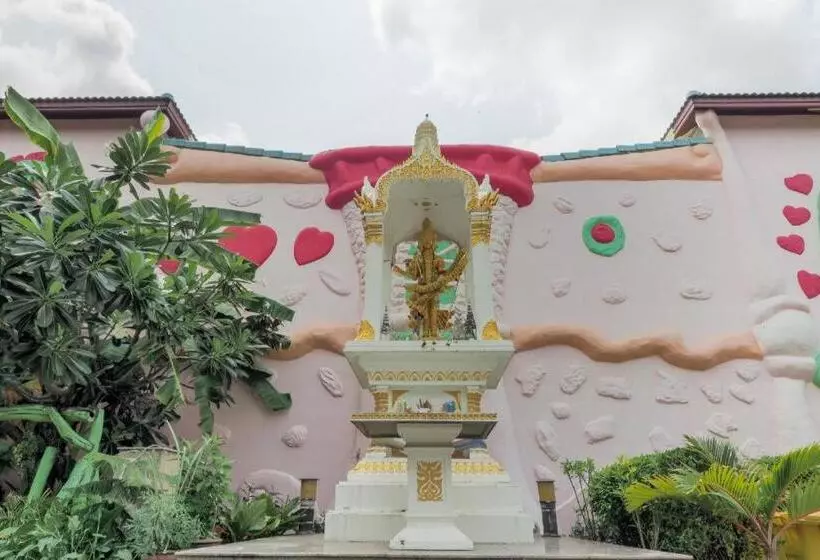 ホテル Oyo 577 For Love