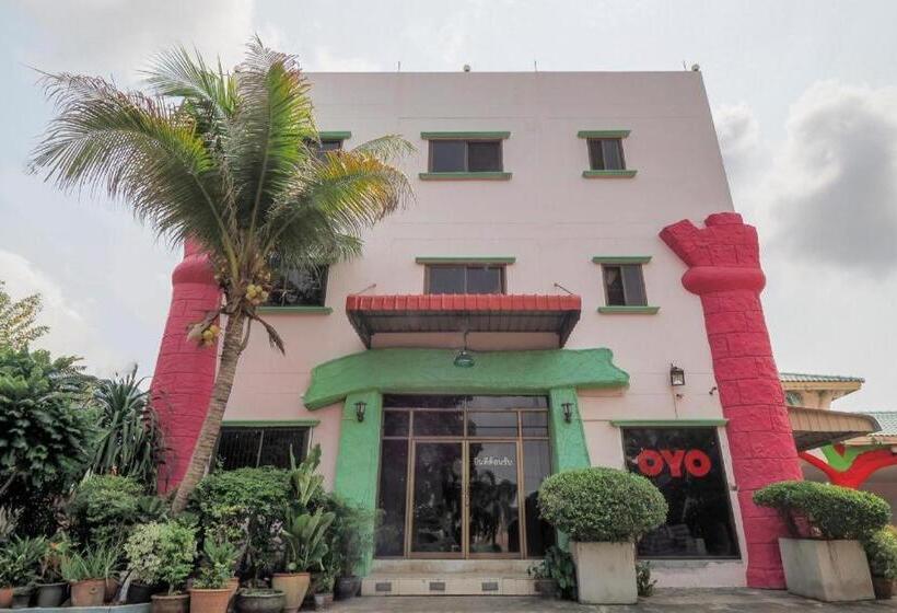 Отель Oyo 577 For Love