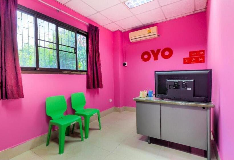 Отель Oyo 577 For Love