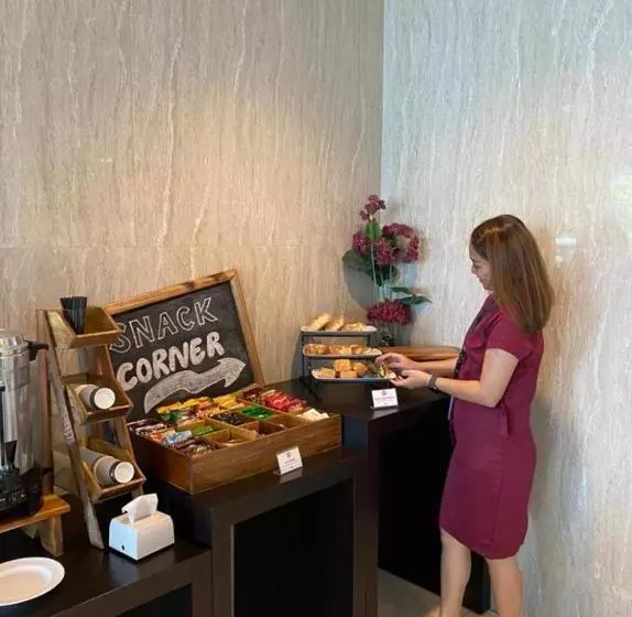 News Hotel Waru Sidoarjo