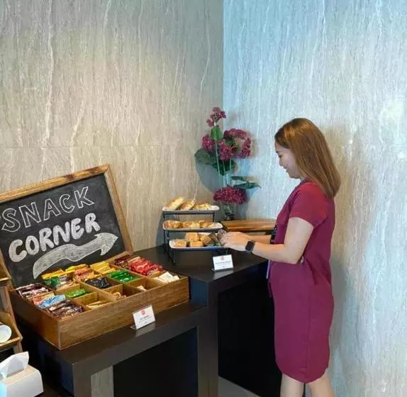 News Hotel Waru Sidoarjo