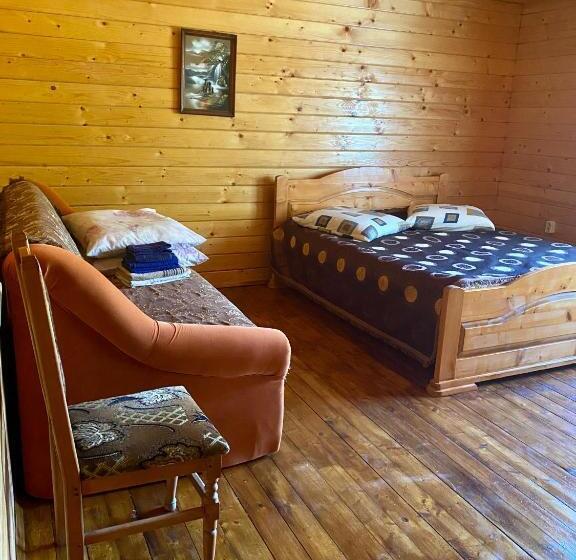 膳宿费 Medova Hata