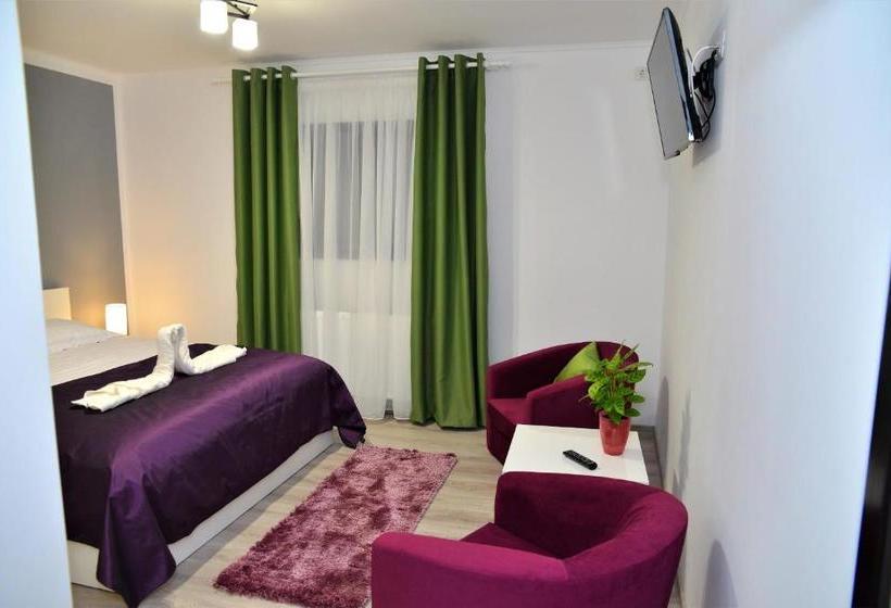 پانسیون Mondrian Event & Garden