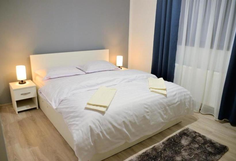 پانسیون Mondrian Event & Garden