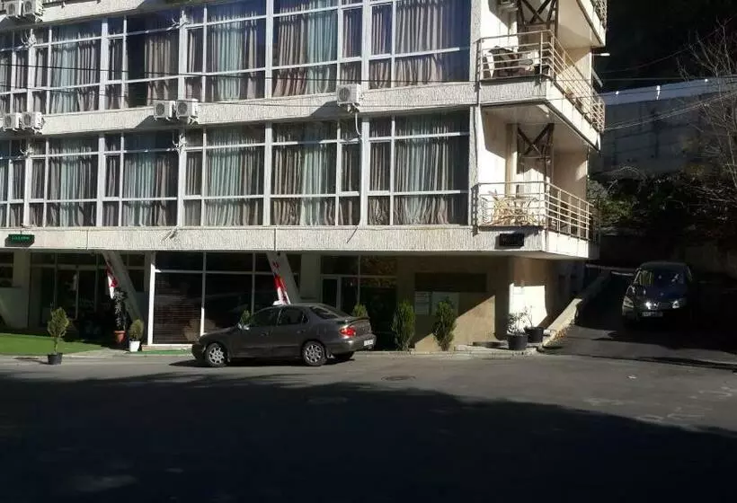 پانسیون Nimako's Apartment