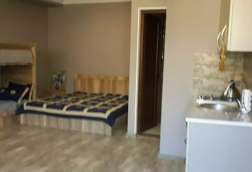 پانسیون Nimako's Apartment