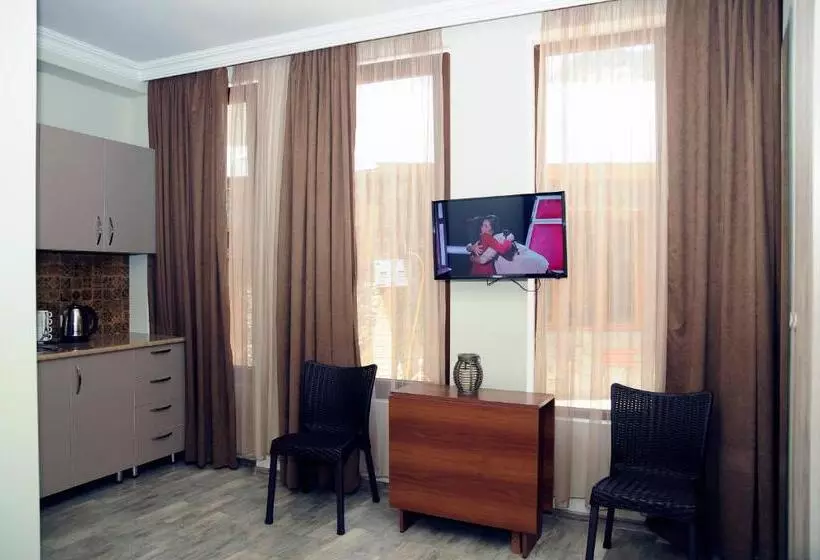 پانسیون Nimako's Apartment
