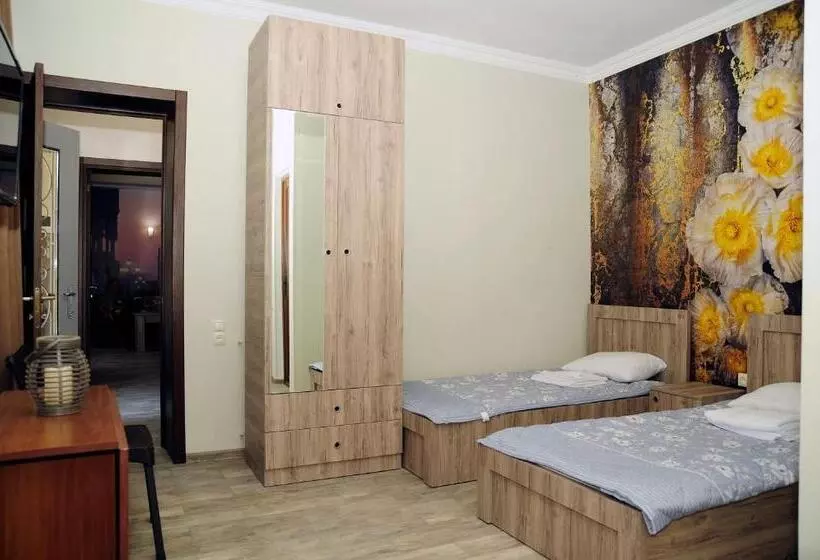پانسیون Nimako's Apartment