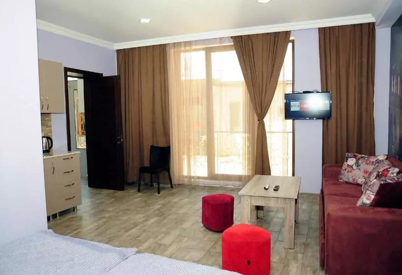 پانسیون Nimako's Apartment