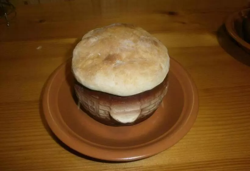 Majatalo Pid Skeleyu