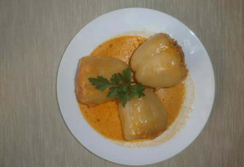 Majatalo Pid Skeleyu