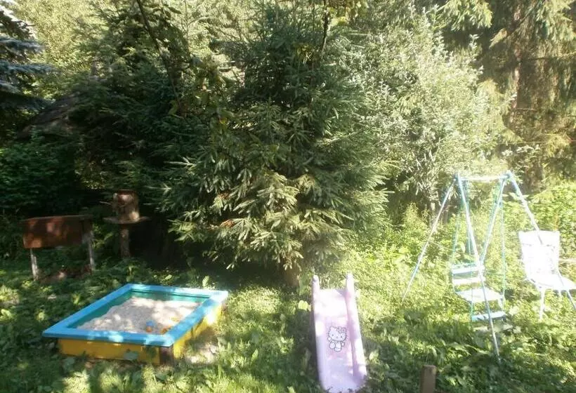 Majatalo Pid Skeleyu