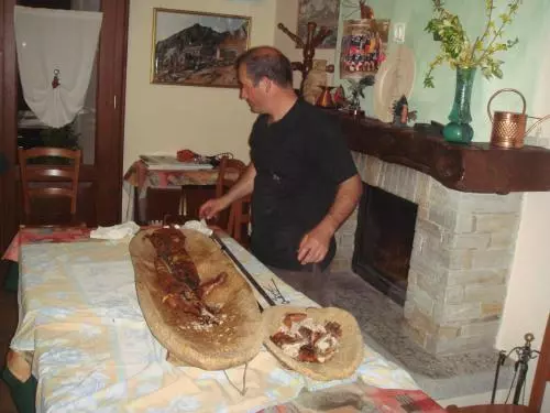 ペンション Trattoria Bar Pace