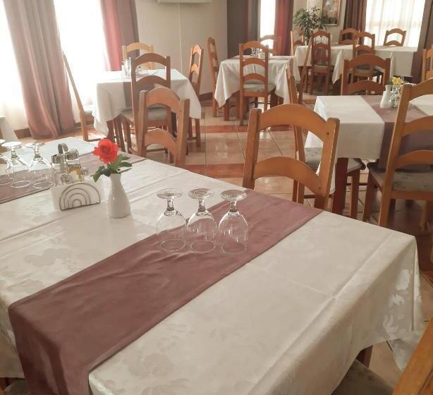 膳宿费 Vila Boema