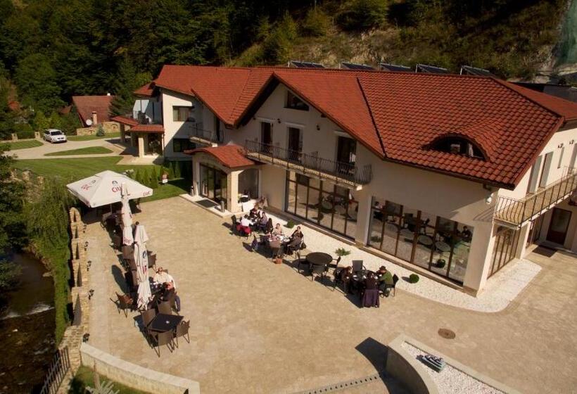 Pensiunea Perla Martiniei Nsd