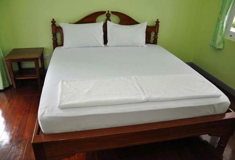 Poon Suk Resort Prachinburi