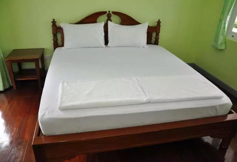 Poon Suk Resort Prachinburi