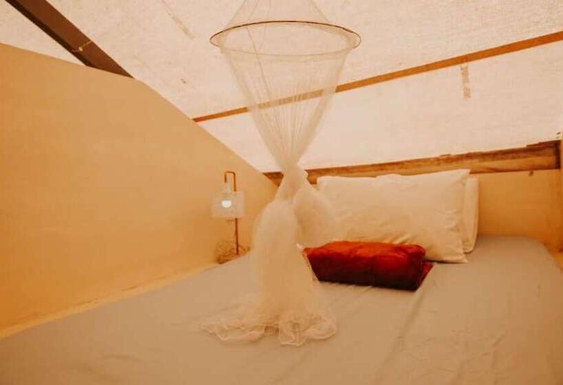 Kurort  Playa La Caleta Bataan