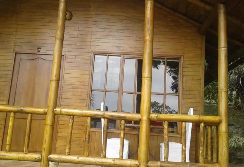 هاستل Estancia La Colina