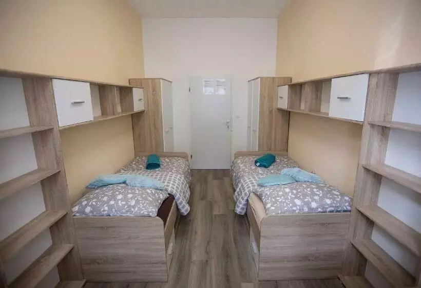 ユースホステル Minidorms In Heart Of City Center