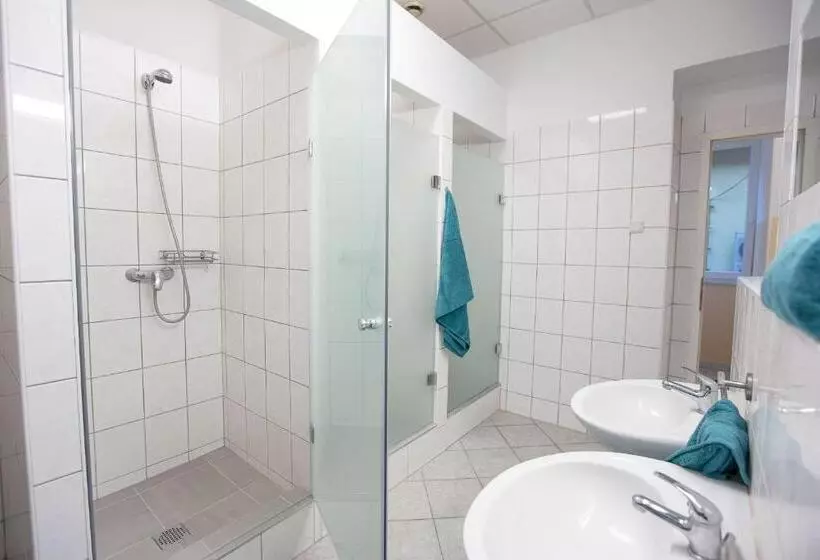 ユースホステル Minidorms In Heart Of City Center