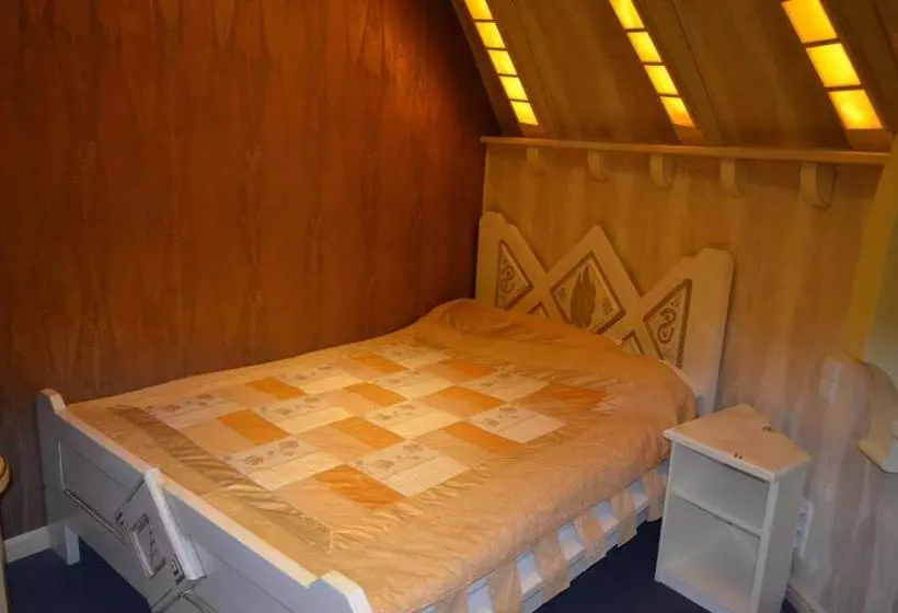 ユースホステル Veles