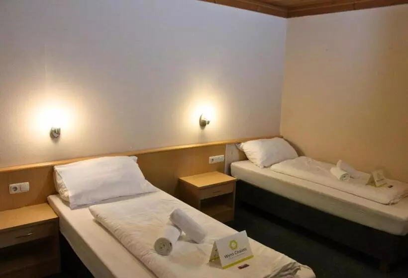 تختخواب و صبحانه Gasthof Alpensport