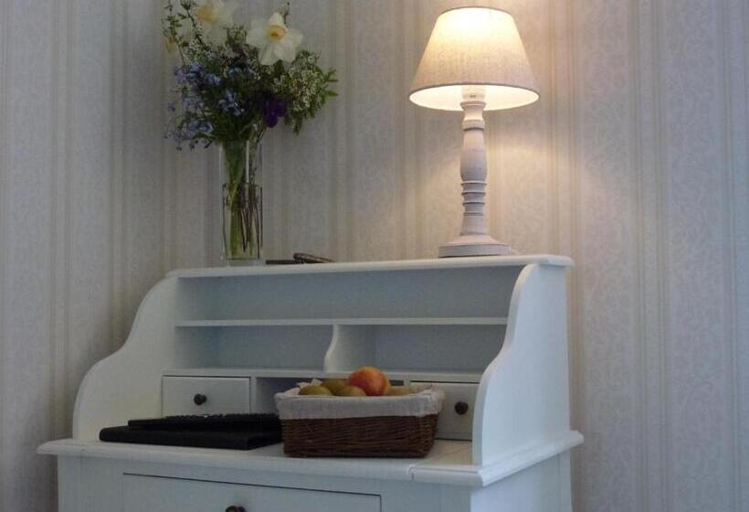 ベッドアンドブレックファースト L Vita Hästen Hästveda