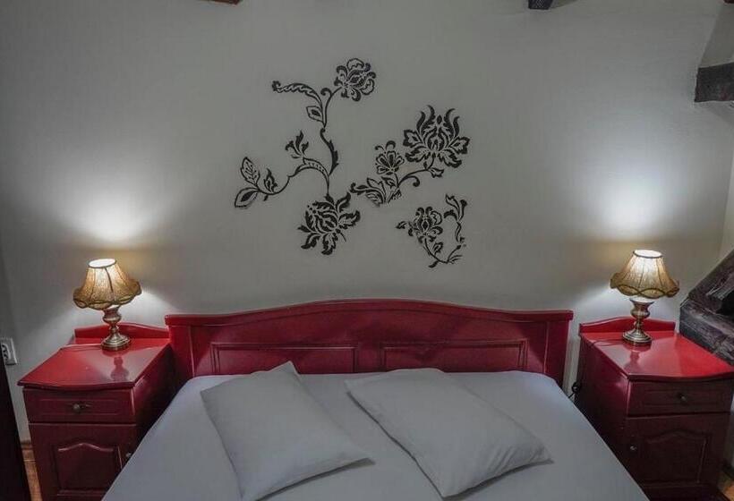 تختخواب و صبحانه Perla Ldm Leskovac