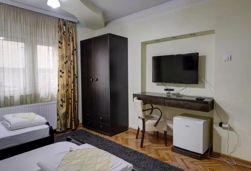 تختخواب و صبحانه Perla Ldm Leskovac