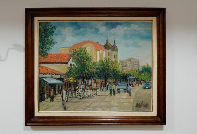 تختخواب و صبحانه Perla Ldm Leskovac