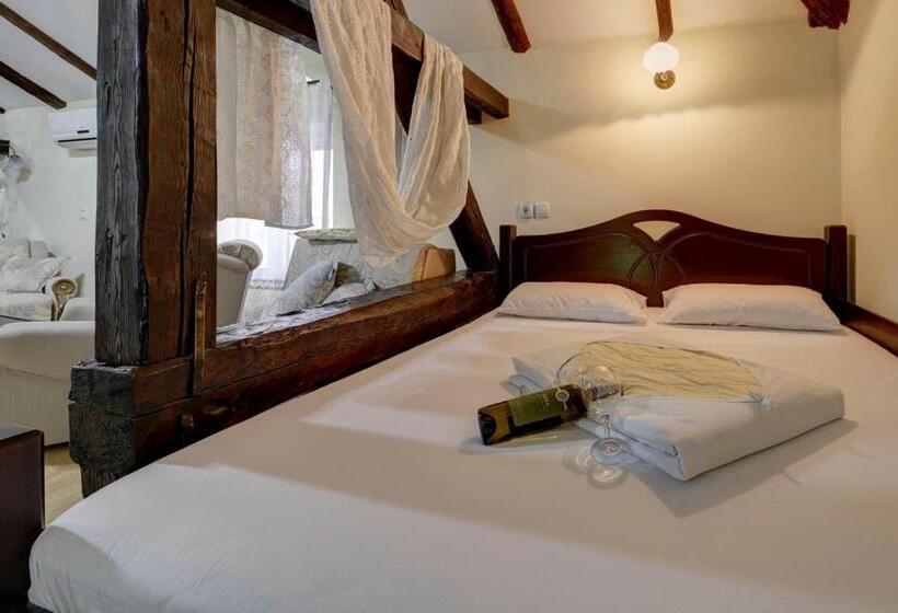 تختخواب و صبحانه Perla Ldm Leskovac