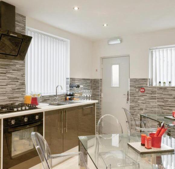 Bed and Breakfast Priory Suites