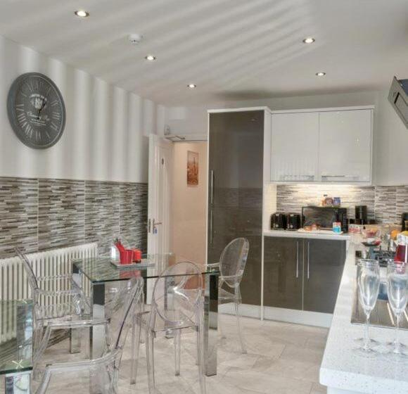 Bed and Breakfast Priory Suites