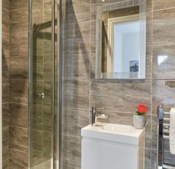 Bed and Breakfast Priory Suites