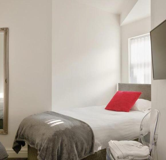 Bed and Breakfast Priory Suites